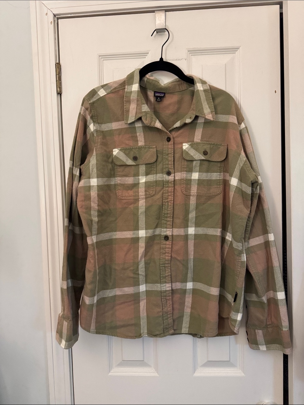 EUC Patagonia Organic Cotton Midweight Fjord Flannel Shirt Comstock/Garden Green - Picture 4 of 9